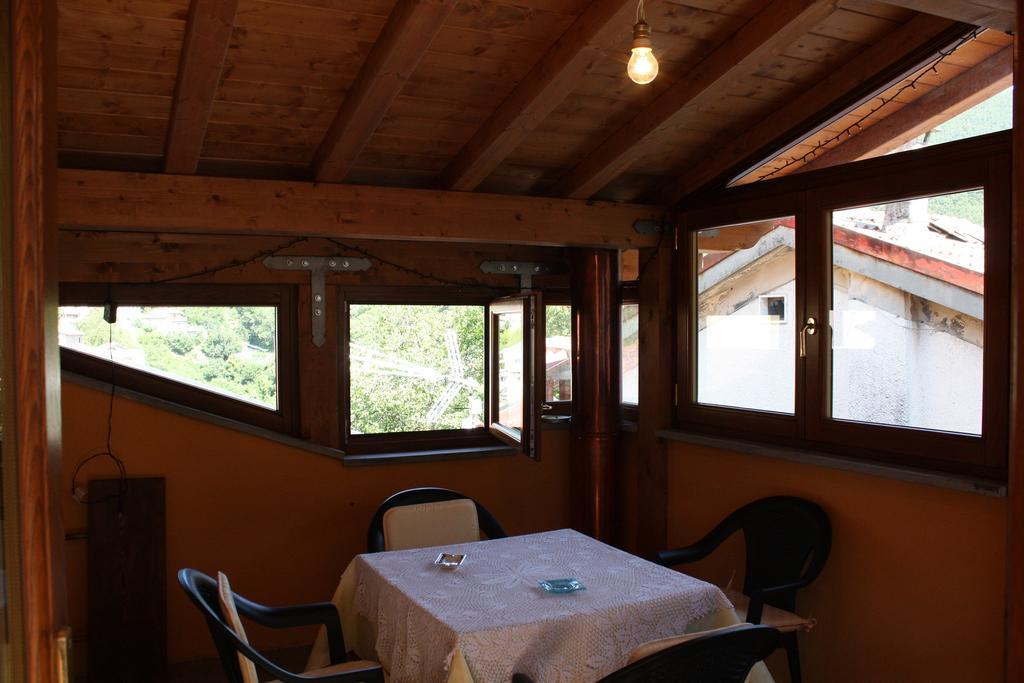 Home In Garfagnana Vagli di Sotto Kültér fotó